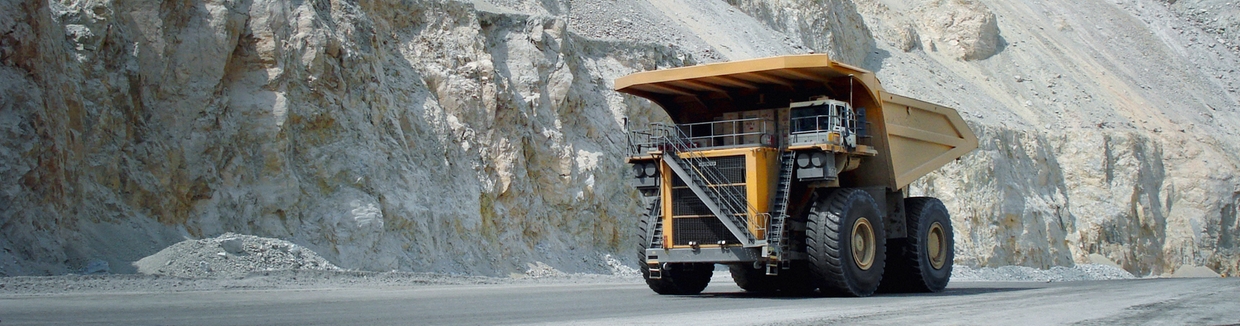 大型鉱業用トラックの燃料管理