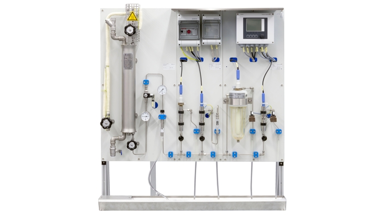 信頼性の高いプロセス水モニタが可能なEndress+Hauserの蒸気/水分析システム