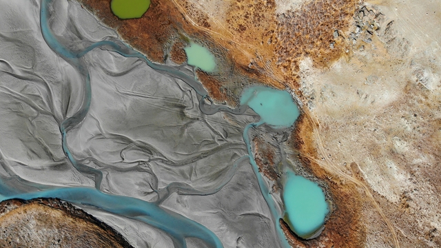 Lithium mining using evaporation.