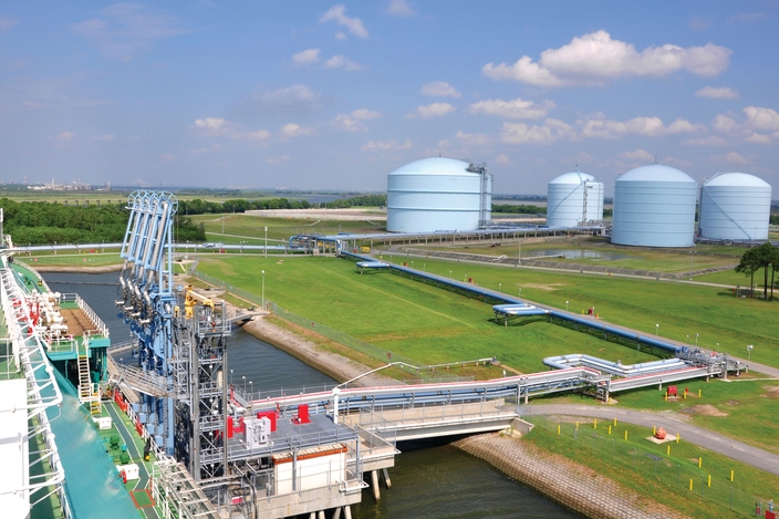 LNG ベースロード取引輸送施設