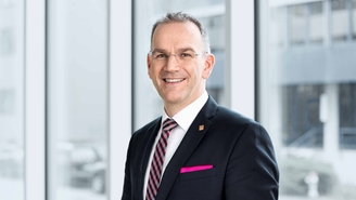 CEOのDr Peter Seldersは、2024年も引き続きEndress+Hauserの成長の機会を開拓していきたいと考えています。