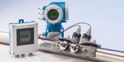 写真：Proline Prosonic Flowクランプオン式流量計